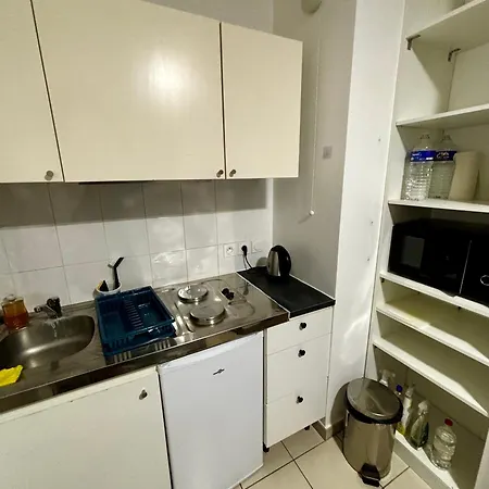 Studio Moderne, Proche Paris Cdg Le Blanc-Mesnil