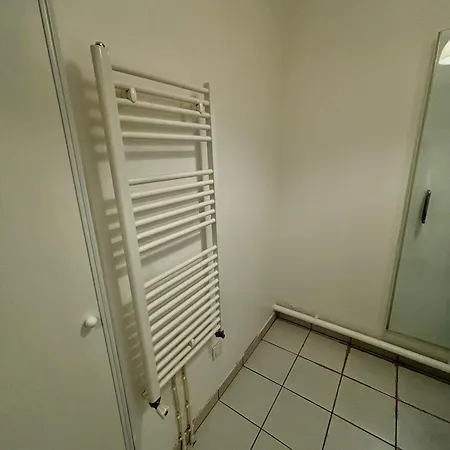 Apartament Studio Moderne, Proche Paris Cdg